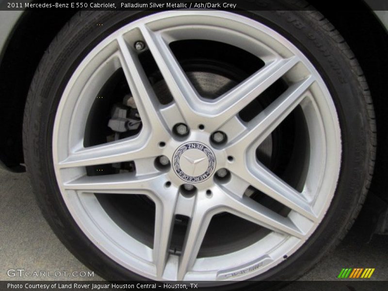  2011 E 550 Cabriolet Wheel