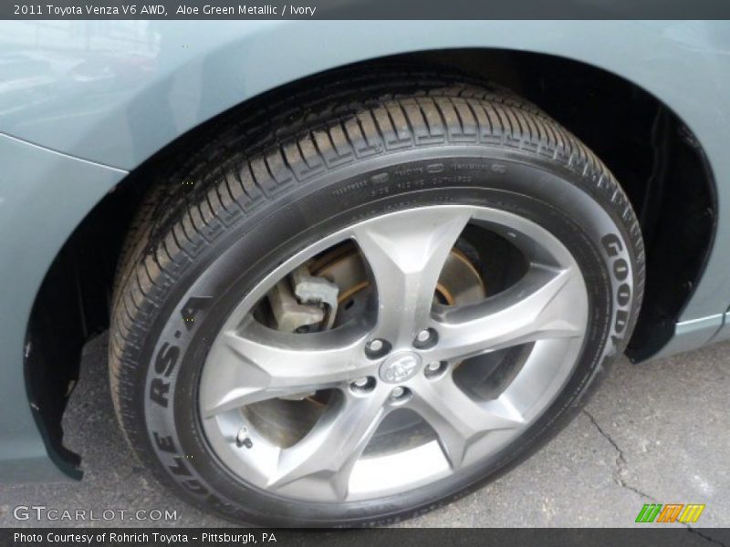 Aloe Green Metallic / Ivory 2011 Toyota Venza V6 AWD