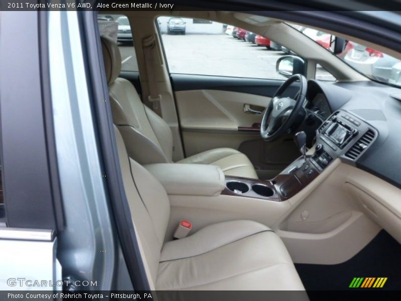 Aloe Green Metallic / Ivory 2011 Toyota Venza V6 AWD