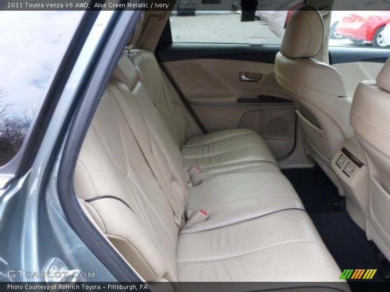 Aloe Green Metallic / Ivory 2011 Toyota Venza V6 AWD