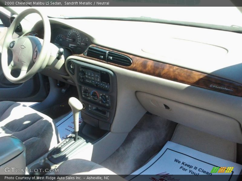 Sandrift Metallic / Neutral 2000 Chevrolet Malibu LS Sedan