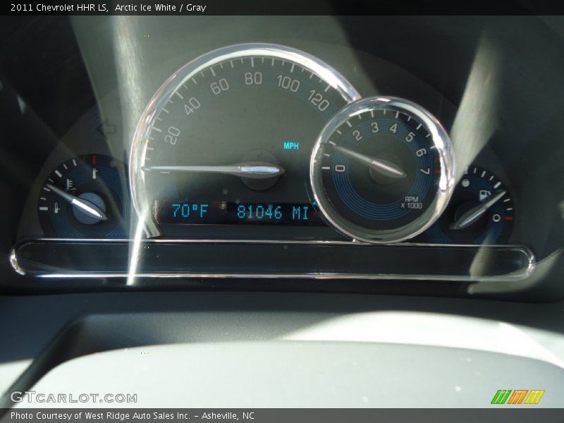 Arctic Ice White / Gray 2011 Chevrolet HHR LS
