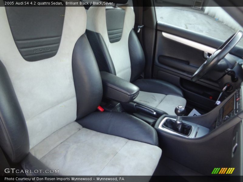 Brilliant Black / Black/Silver 2005 Audi S4 4.2 quattro Sedan