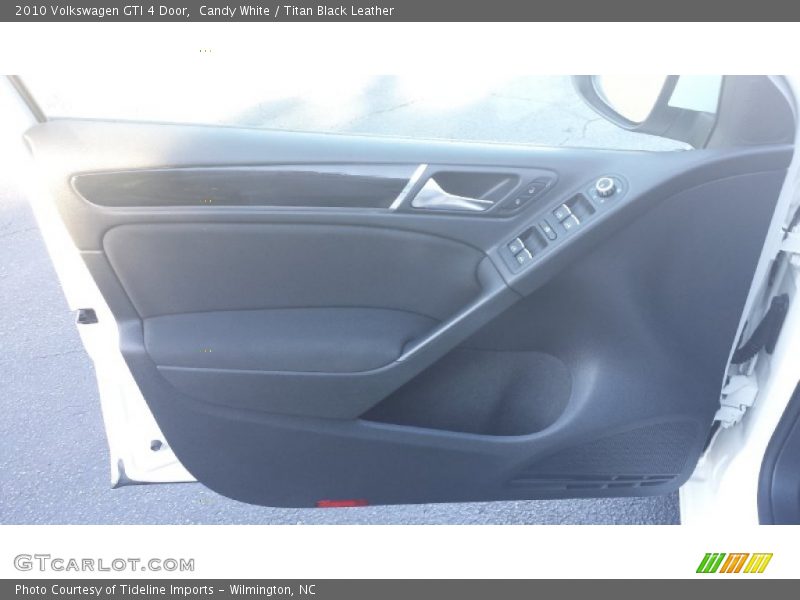Candy White / Titan Black Leather 2010 Volkswagen GTI 4 Door