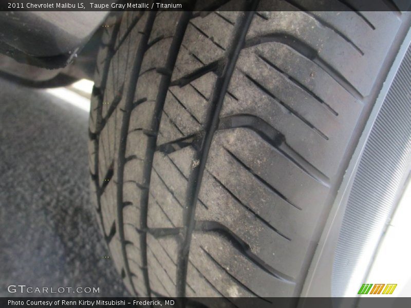 Taupe Gray Metallic / Titanium 2011 Chevrolet Malibu LS