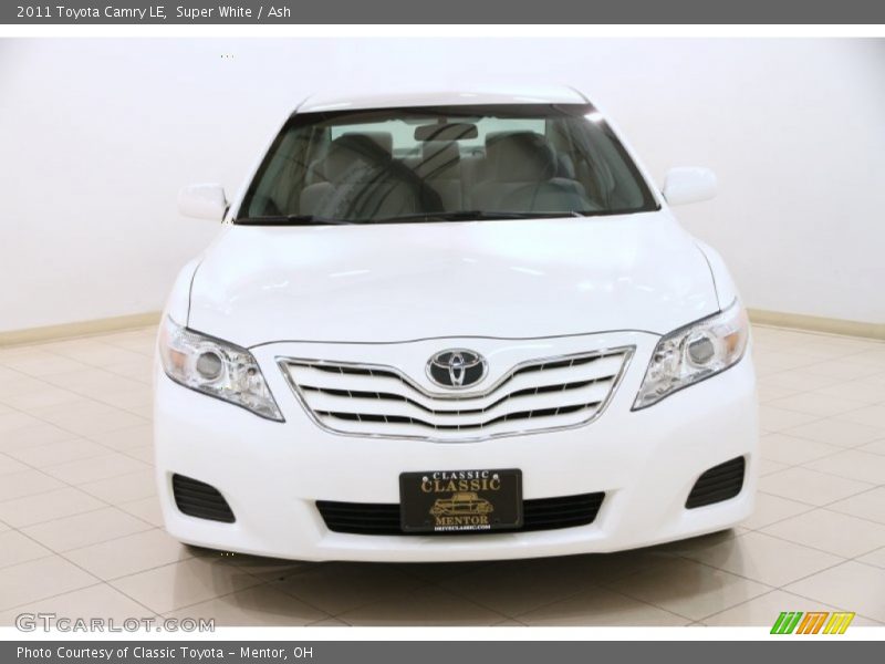 Super White / Ash 2011 Toyota Camry LE