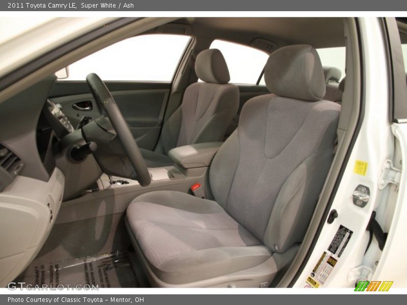Super White / Ash 2011 Toyota Camry LE