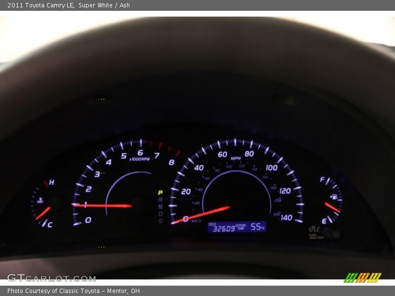 Super White / Ash 2011 Toyota Camry LE