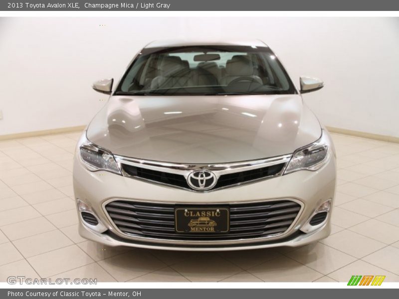 Champagne Mica / Light Gray 2013 Toyota Avalon XLE