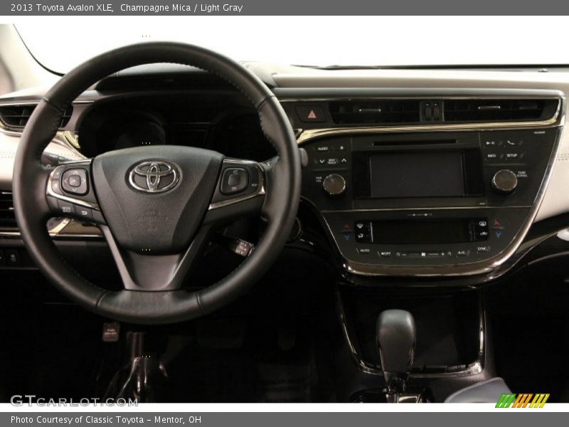 Champagne Mica / Light Gray 2013 Toyota Avalon XLE