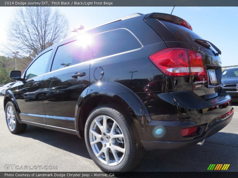 Pitch Black / Black/Light Frost Beige 2014 Dodge Journey SXT