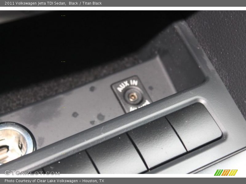 Black / Titan Black 2011 Volkswagen Jetta TDI Sedan