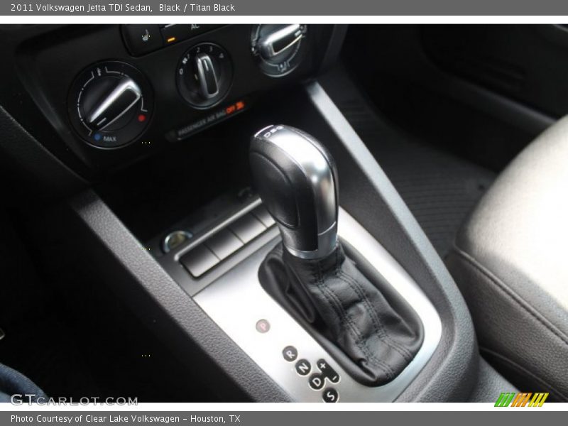 Black / Titan Black 2011 Volkswagen Jetta TDI Sedan