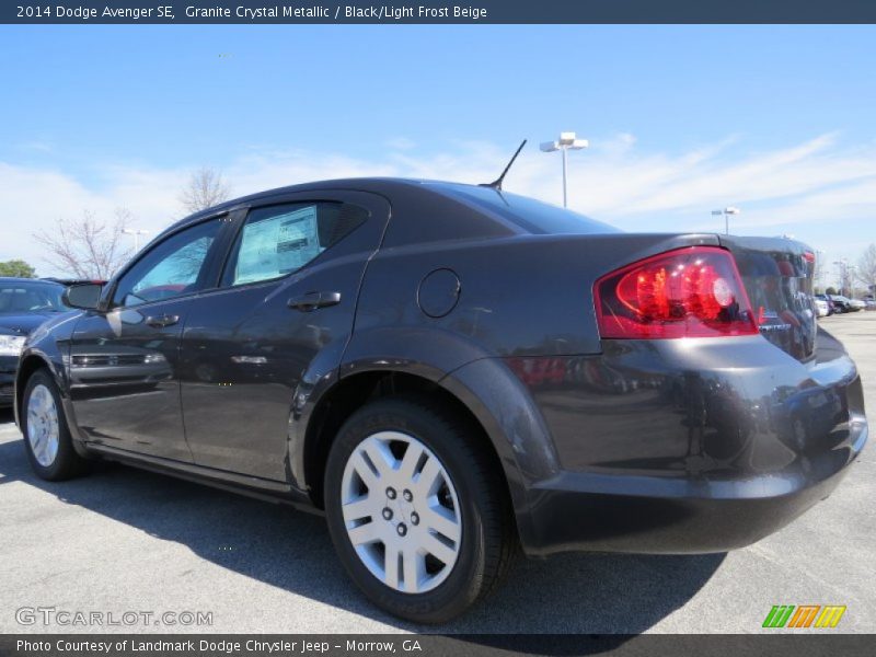 Granite Crystal Metallic / Black/Light Frost Beige 2014 Dodge Avenger SE
