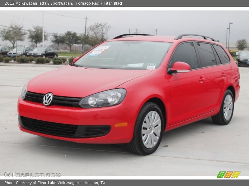 Tornado Red / Titan Black 2013 Volkswagen Jetta S SportWagen
