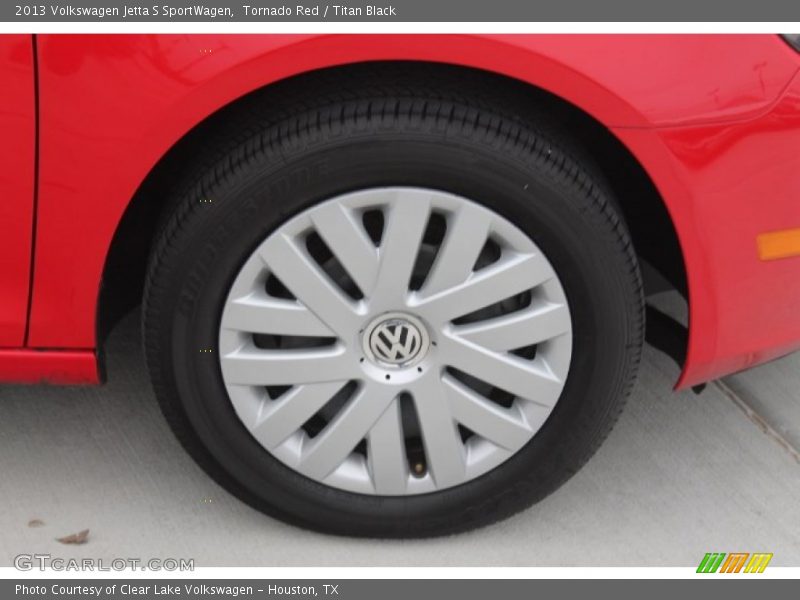 Tornado Red / Titan Black 2013 Volkswagen Jetta S SportWagen