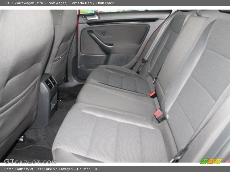 Tornado Red / Titan Black 2013 Volkswagen Jetta S SportWagen