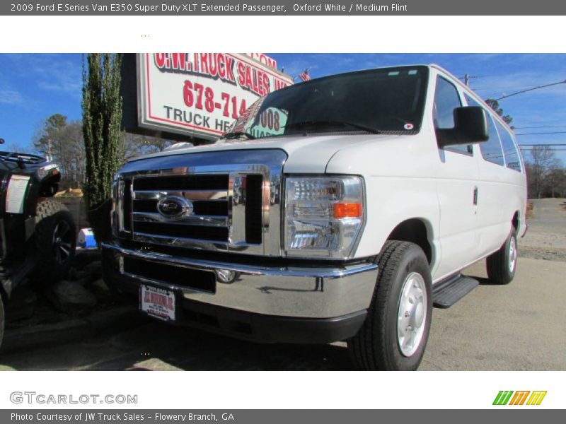 Oxford White / Medium Flint 2009 Ford E Series Van E350 Super Duty XLT Extended Passenger