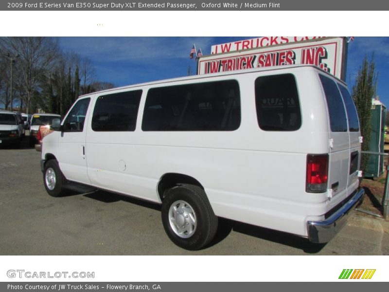 Oxford White / Medium Flint 2009 Ford E Series Van E350 Super Duty XLT Extended Passenger