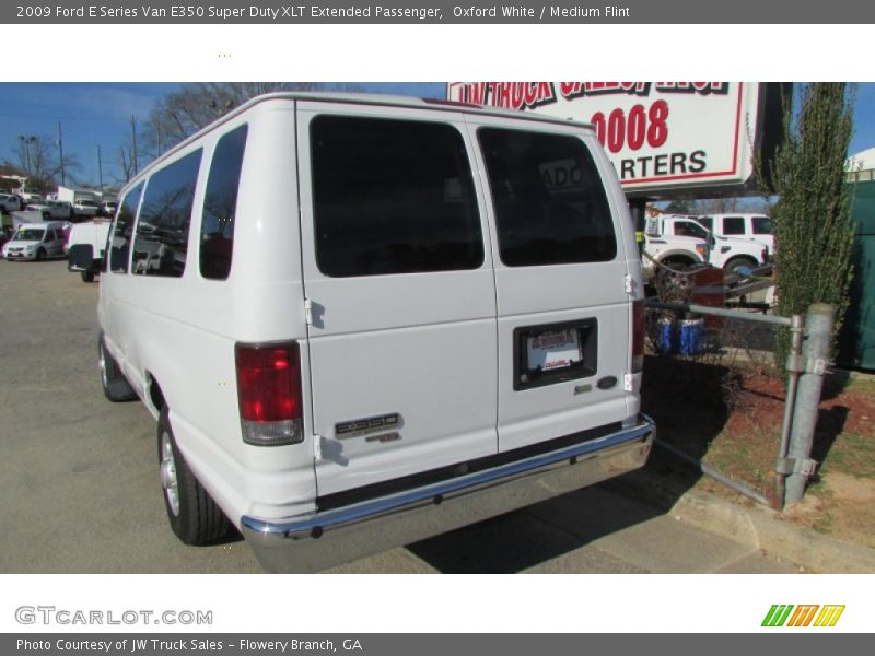 Oxford White / Medium Flint 2009 Ford E Series Van E350 Super Duty XLT Extended Passenger