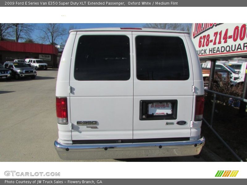 Oxford White / Medium Flint 2009 Ford E Series Van E350 Super Duty XLT Extended Passenger