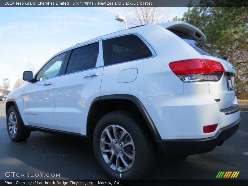 Bright White / New Zealand Black/Light Frost 2014 Jeep Grand Cherokee Limited