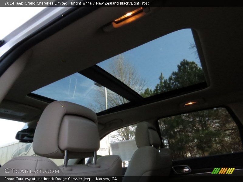 Sunroof of 2014 Grand Cherokee Limited