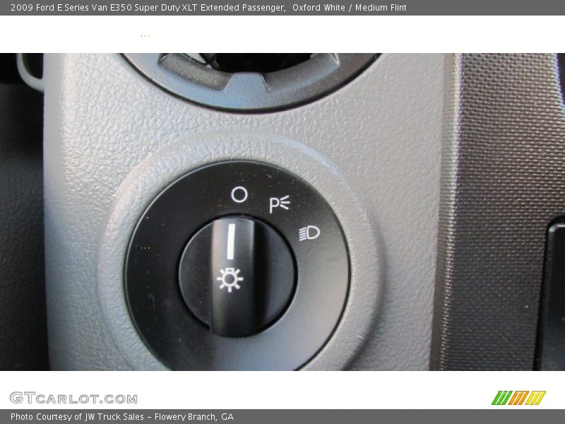 Oxford White / Medium Flint 2009 Ford E Series Van E350 Super Duty XLT Extended Passenger