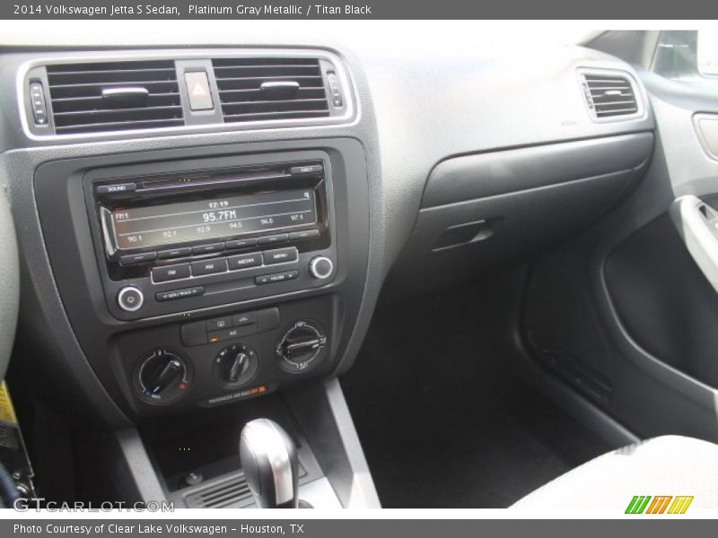 Platinum Gray Metallic / Titan Black 2014 Volkswagen Jetta S Sedan