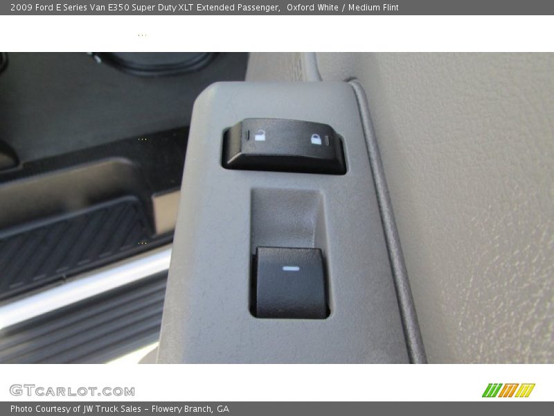 Oxford White / Medium Flint 2009 Ford E Series Van E350 Super Duty XLT Extended Passenger