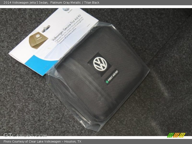 Platinum Gray Metallic / Titan Black 2014 Volkswagen Jetta S Sedan