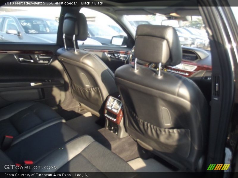 Black / Black 2010 Mercedes-Benz S 550 4Matic Sedan