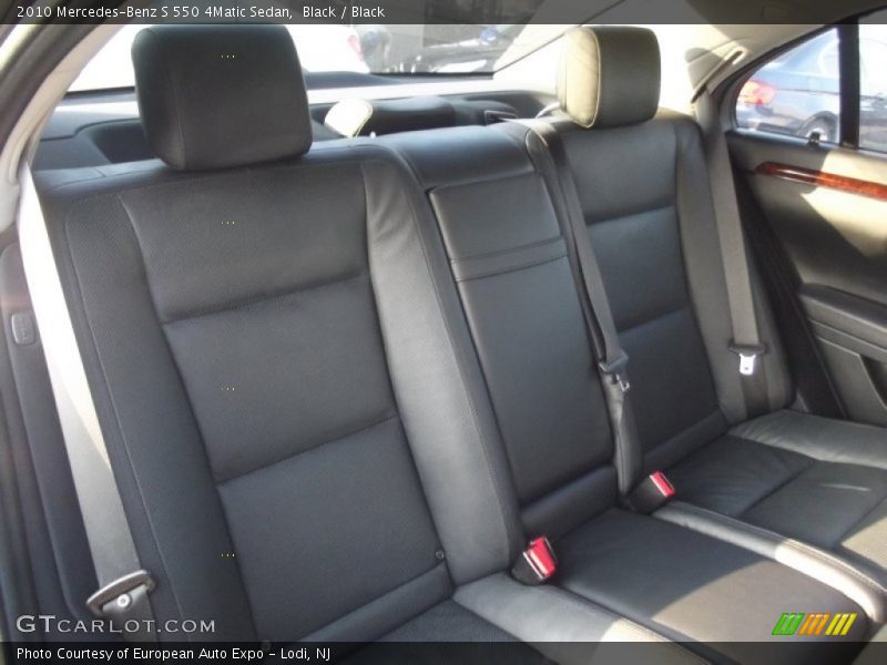 Black / Black 2010 Mercedes-Benz S 550 4Matic Sedan
