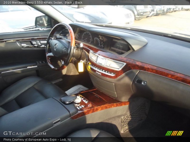 Black / Black 2010 Mercedes-Benz S 550 4Matic Sedan