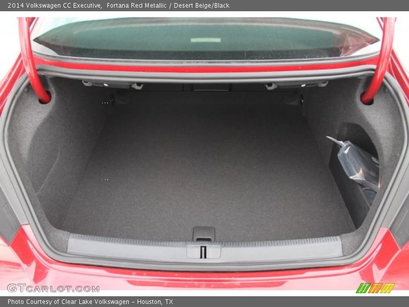 Fortana Red Metallic / Desert Beige/Black 2014 Volkswagen CC Executive