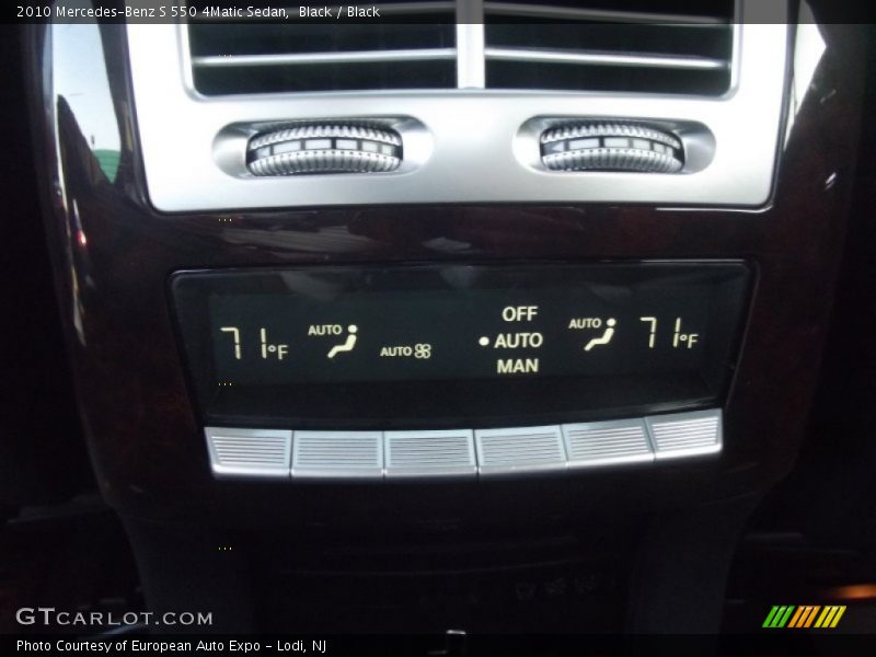 Black / Black 2010 Mercedes-Benz S 550 4Matic Sedan