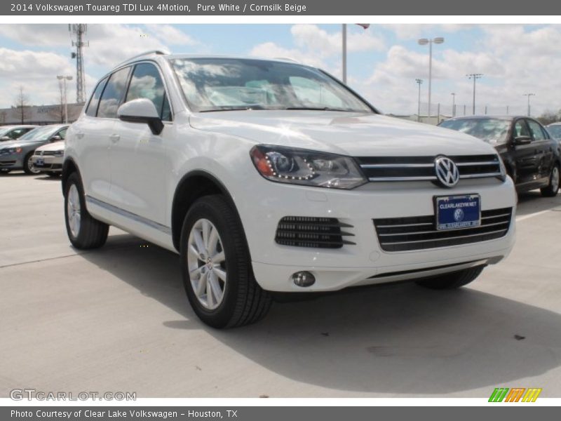 Pure White / Cornsilk Beige 2014 Volkswagen Touareg TDI Lux 4Motion