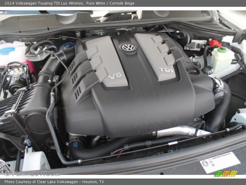 Pure White / Cornsilk Beige 2014 Volkswagen Touareg TDI Lux 4Motion