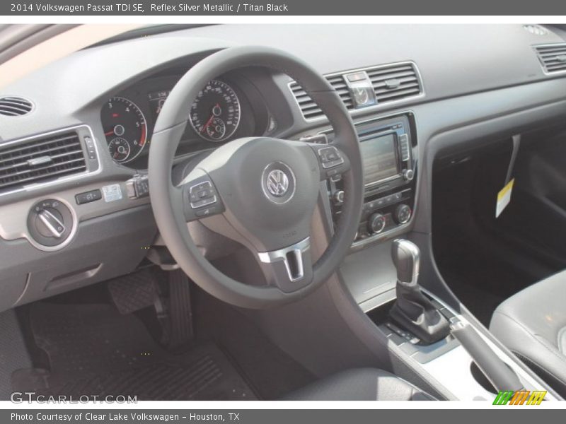 Reflex Silver Metallic / Titan Black 2014 Volkswagen Passat TDI SE