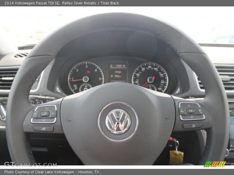 Reflex Silver Metallic / Titan Black 2014 Volkswagen Passat TDI SE