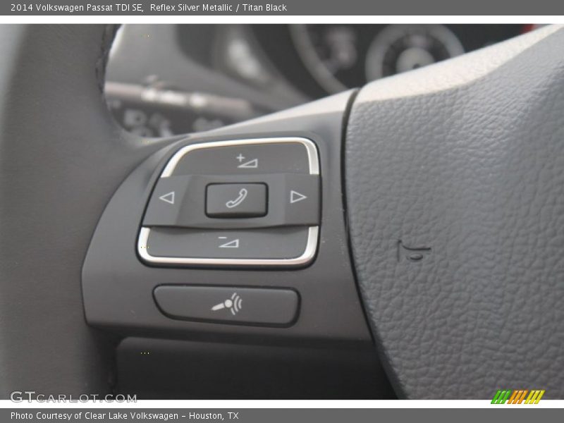 Reflex Silver Metallic / Titan Black 2014 Volkswagen Passat TDI SE