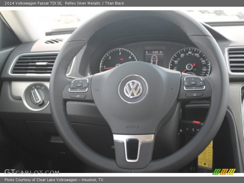 Reflex Silver Metallic / Titan Black 2014 Volkswagen Passat TDI SE
