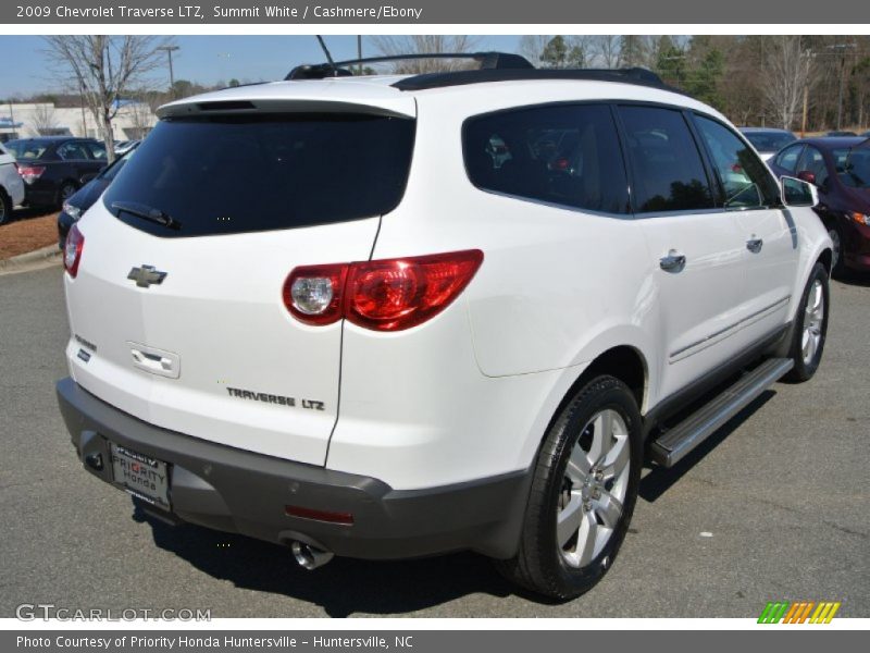 Summit White / Cashmere/Ebony 2009 Chevrolet Traverse LTZ