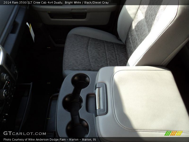 Bright White / Black/Diesel Gray 2014 Ram 3500 SLT Crew Cab 4x4 Dually