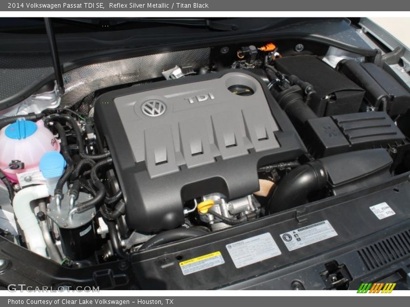 Reflex Silver Metallic / Titan Black 2014 Volkswagen Passat TDI SE