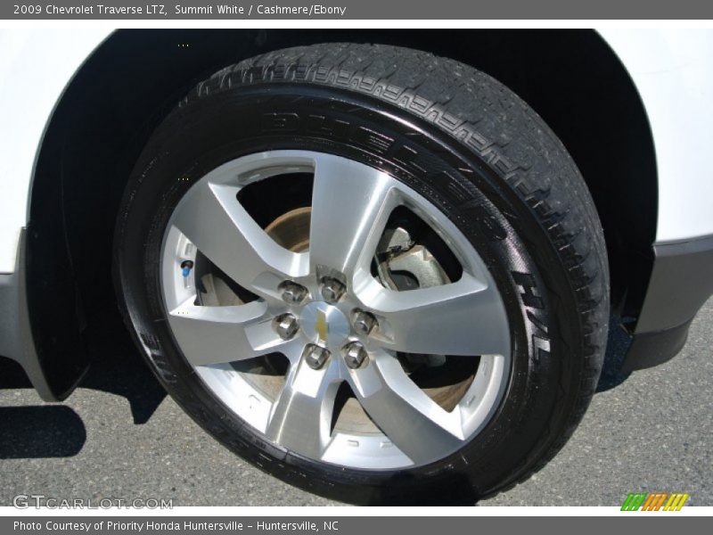Summit White / Cashmere/Ebony 2009 Chevrolet Traverse LTZ