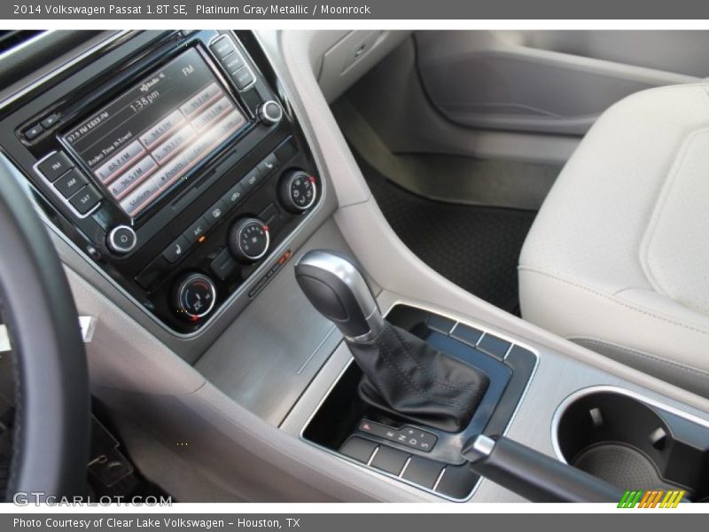 Platinum Gray Metallic / Moonrock 2014 Volkswagen Passat 1.8T SE
