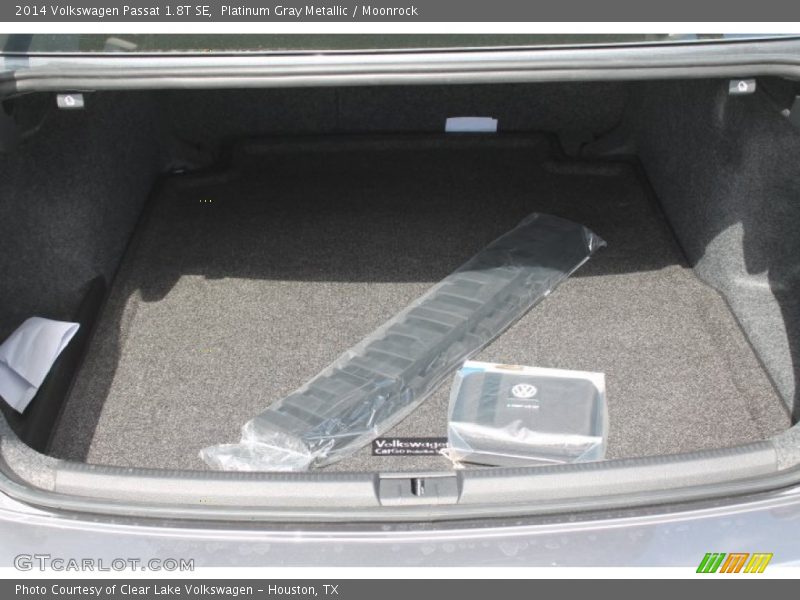 Platinum Gray Metallic / Moonrock 2014 Volkswagen Passat 1.8T SE