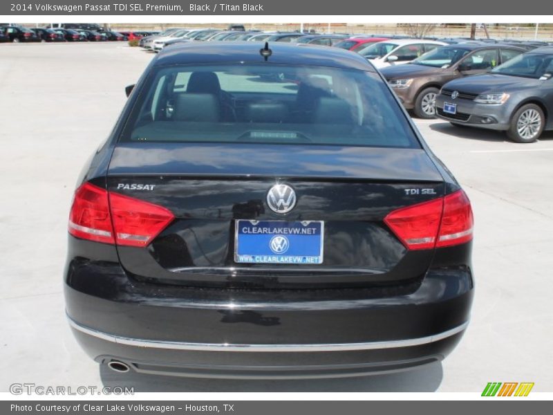 Black / Titan Black 2014 Volkswagen Passat TDI SEL Premium