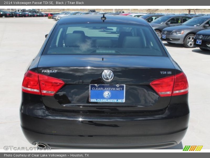 Black / Titan Black 2014 Volkswagen Passat TDI SE